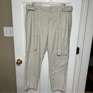 AMERICAN EAGLE High Rise Tie Waist White Navy Pinstripe Trousers Taper Leg Sz 16